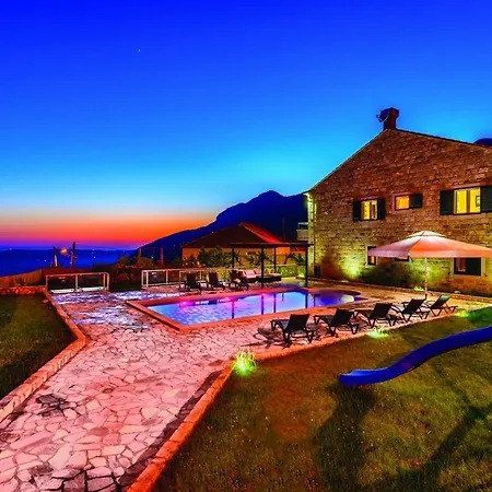 Villa Pave Gruda